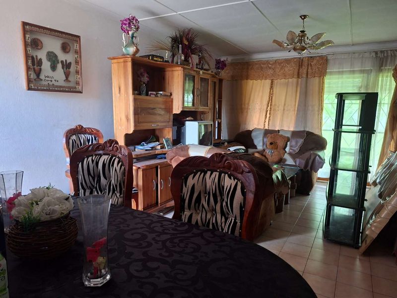 3 Bedroom house in Nagina Gardens Complex - Photo 3