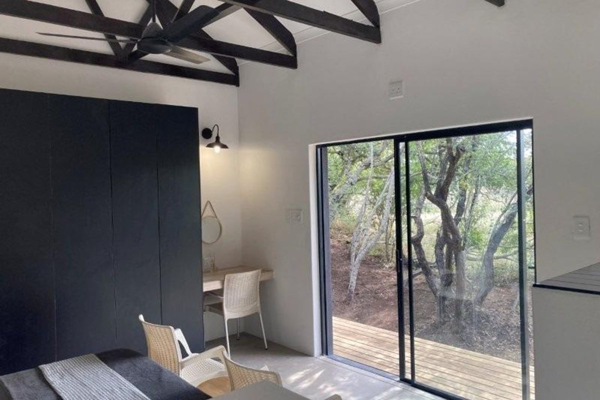 Furnished 1 bedroom, 1 bathroom cottage on Moditlo Wildlife Estate - Photo 5