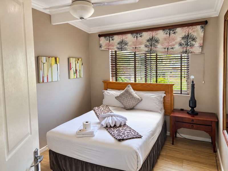 Furnished 3-Bedroom Apartment with Spectacular Lake & Wetland Views | St Lucia, iSimangaliso Wetlands Park - Photo 9