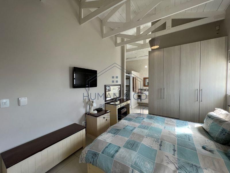 Ideal Starter Home in Fairway Estate - Photo 10