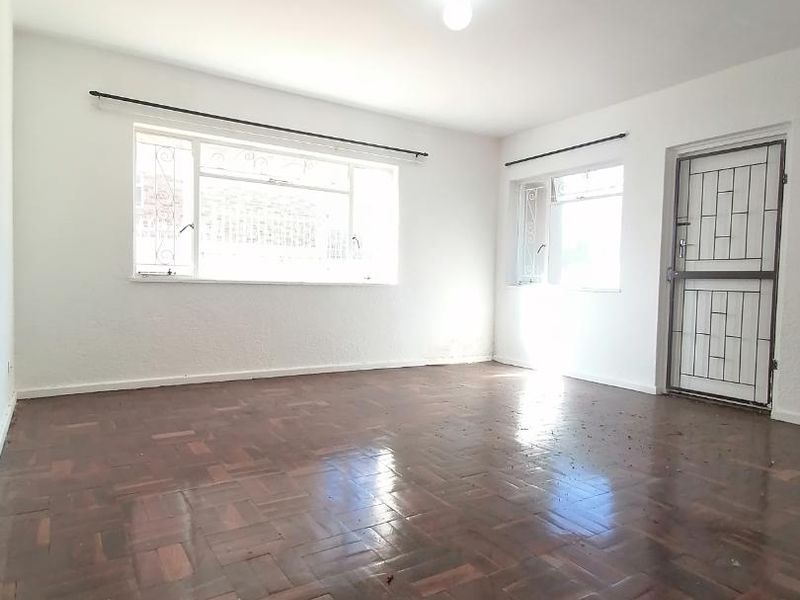 Unfurnished 2-Bedroom To Rent in Vredehoek - Photo 6