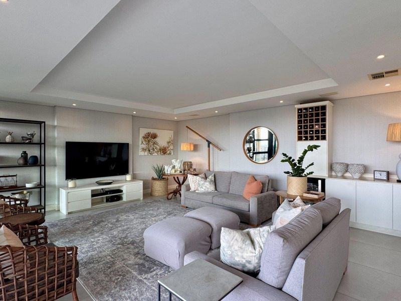 Exclusive Executive Estate Living at its Finest - Photo 8