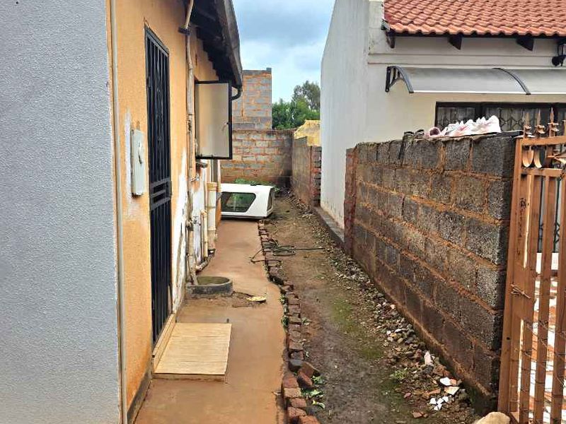 2 Bedrooms house For sale - Photo 3