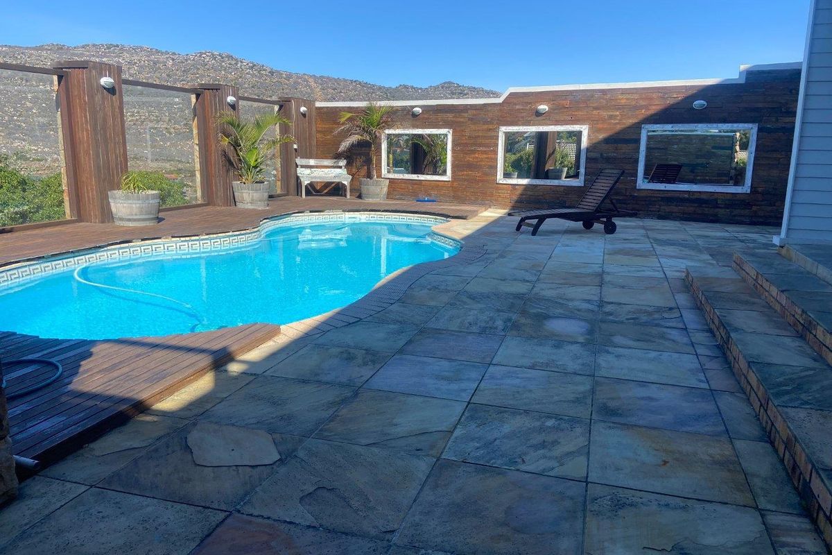 STUDIO IN GLENCAIRN HEIGHTS - Photo 2