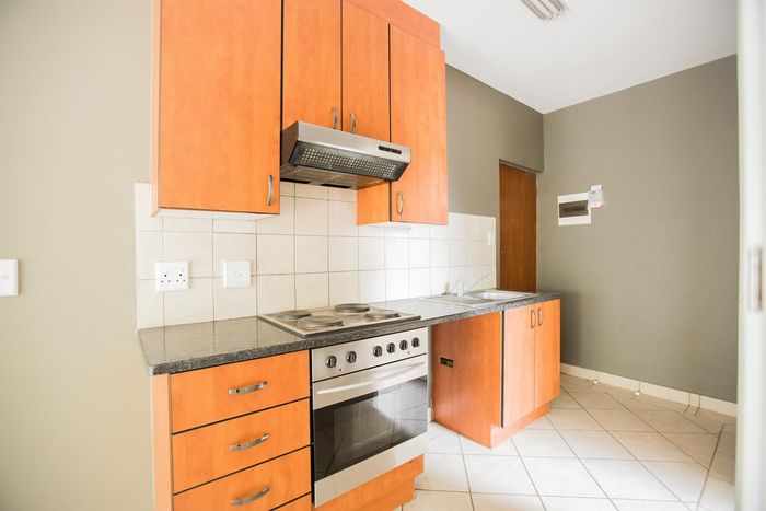 Property #2472416, Apartment For Sale in Tyger Valley