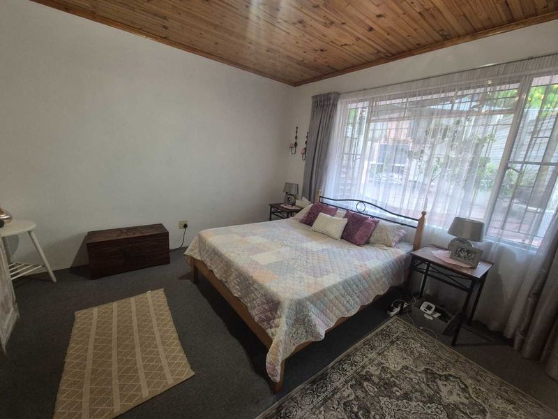 All on one level Klein Windhoek Family home - Photo 7