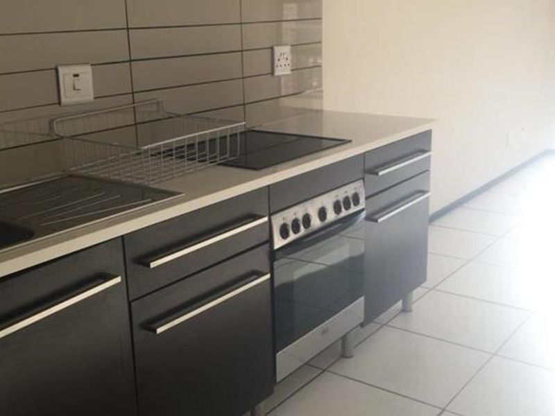 One Bedroom for Sale in Greenstone Hill - Photo 6