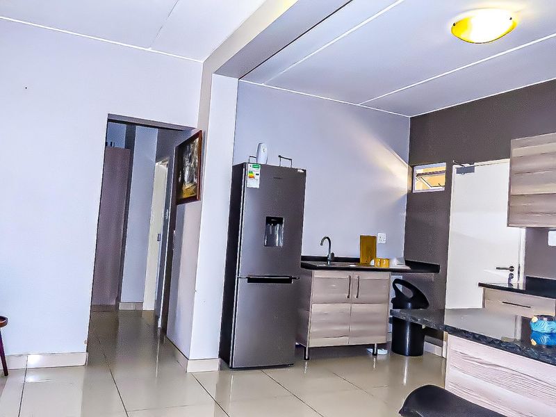 Modern 2BR apartment! - Photo 2