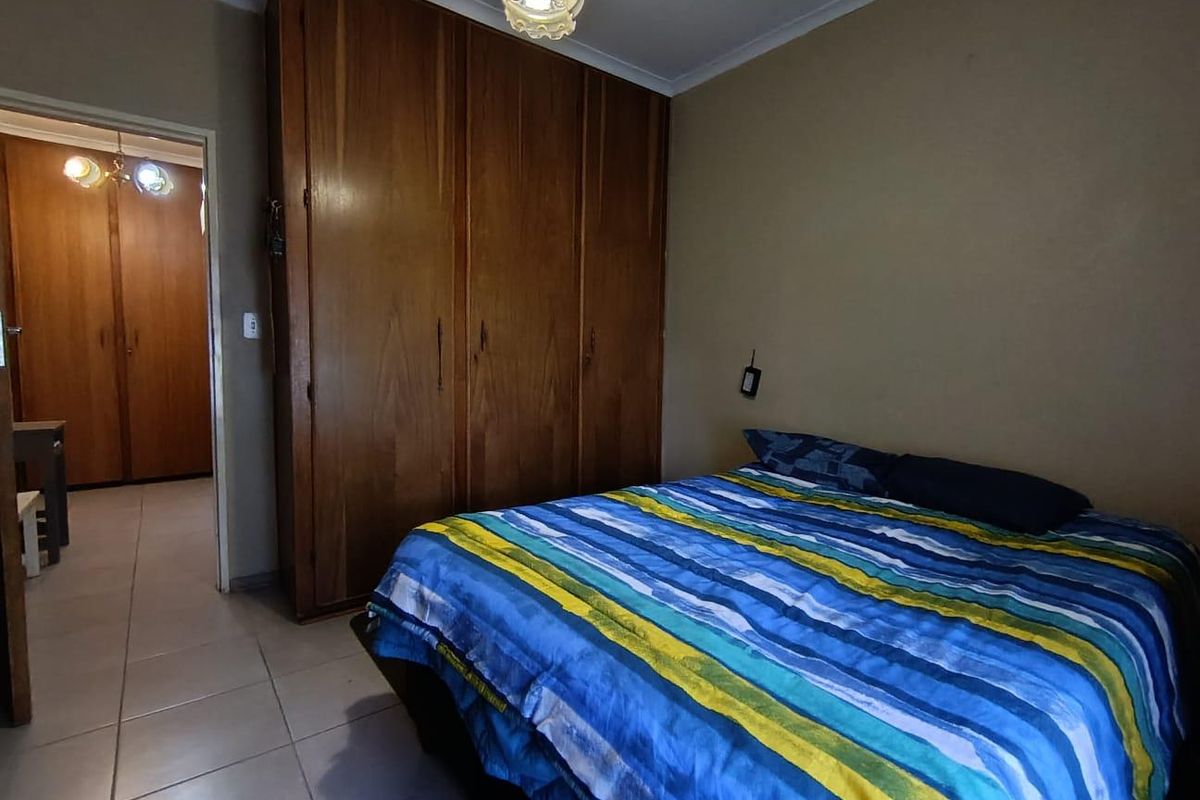 Modern Comfort Awaits: Stunning Townhouse in Pellissie - Photo 5