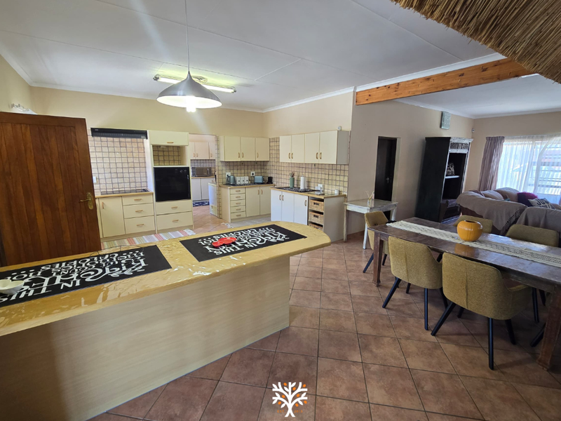 Home For Sale | Henties Bay | N$2 500 000 - Photo 10