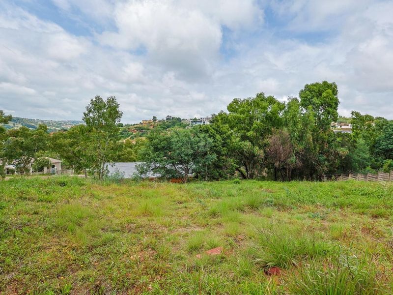 **Prime Vacant Land for Sale in Waterkloof Heights – 1792 m2** - Photo 10
