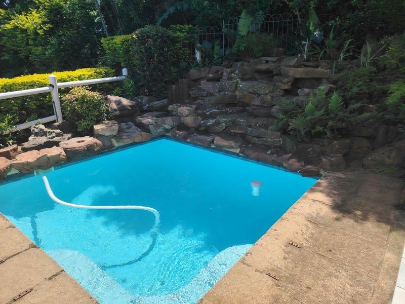 4-Bedroom Townhouse with Loft En Suite on the Prestigious Mt. Edgecombe Golf Estate - Photo 2