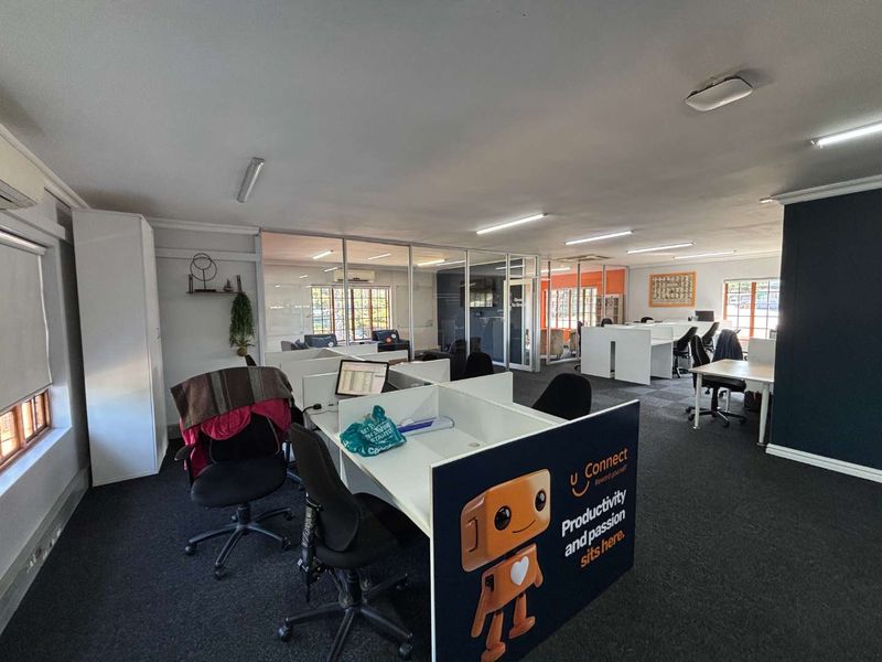 Standalone Commercial Building To Let | Secure Business Park | Old Main Road | ±563m2 - Photo 3