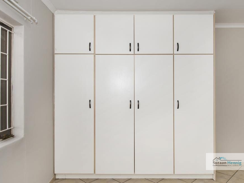 Spacious Courtyard & Garage in Pionierspark Ext 1 - Photo 8