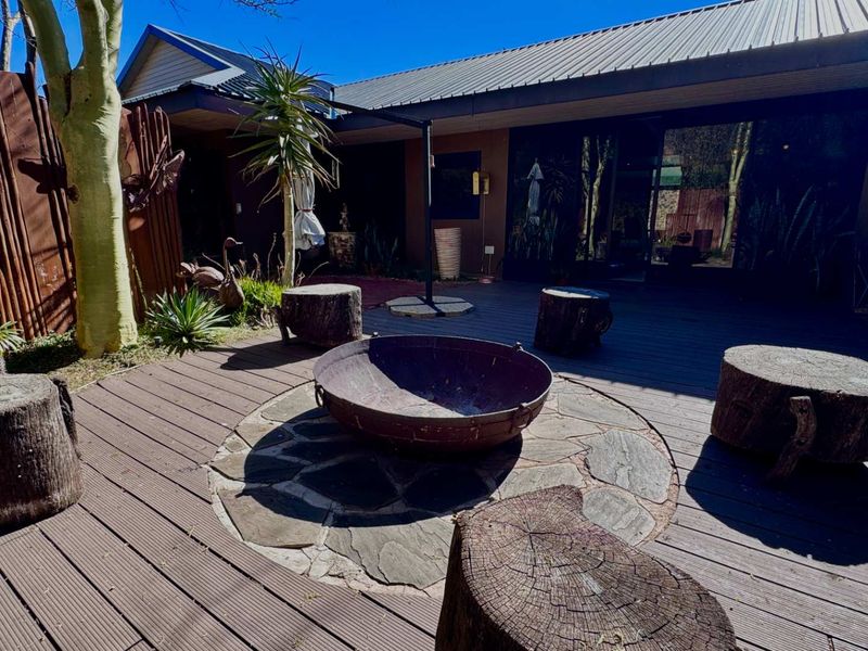 House For Sale in Regenstein Estate - Photo 2