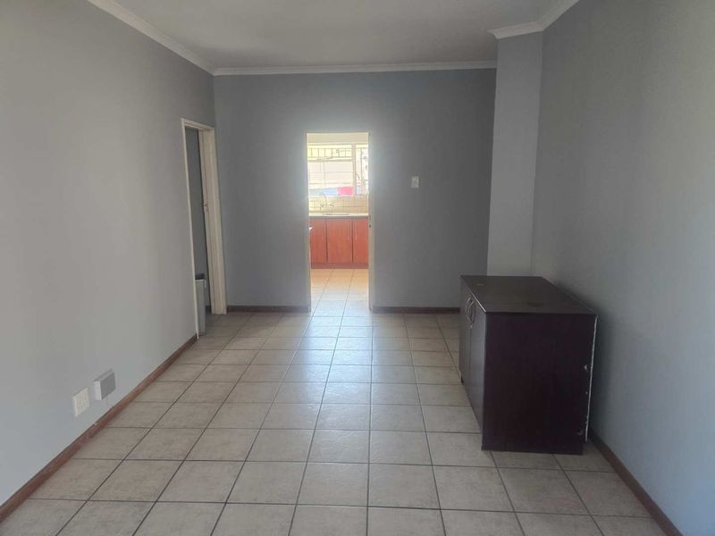 Groundfloor apartment Unit 3 in Panorama - Photo 4