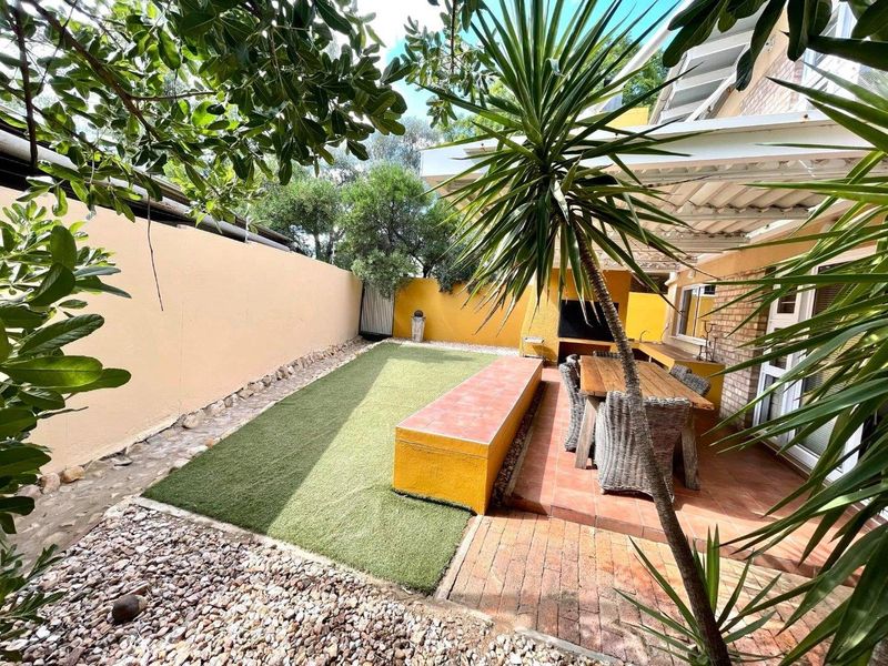 3 Bedroom Townhouse FOR SALE in Eros - Photo 3