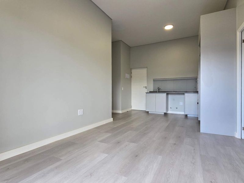 Spacious North-Facing Apartment in Hartland Retirement Village - Photo 10