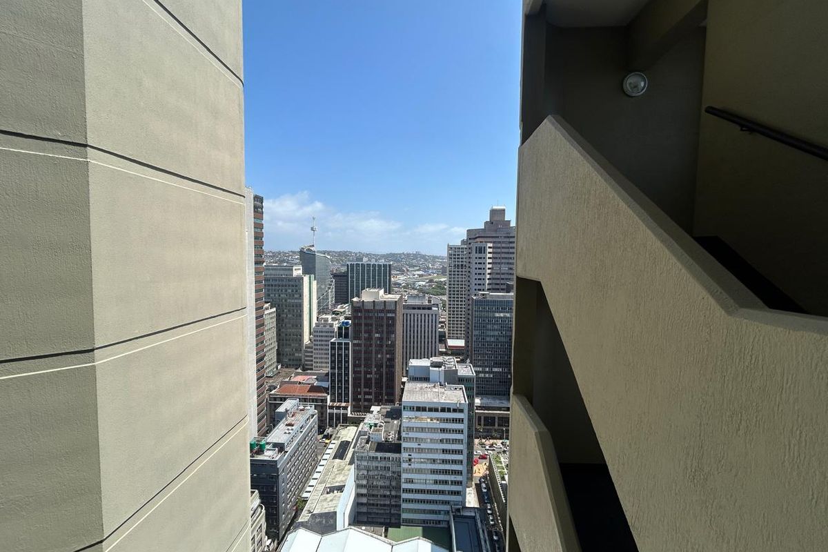 Harbour Views - Flat to Rent - Photo 2