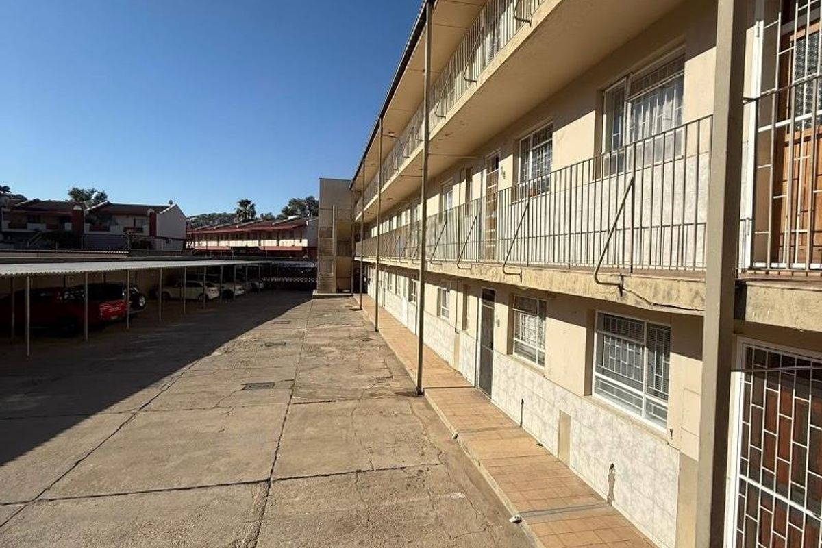 Klein Windhoek- For Sale- N$690 000 - Photo 5