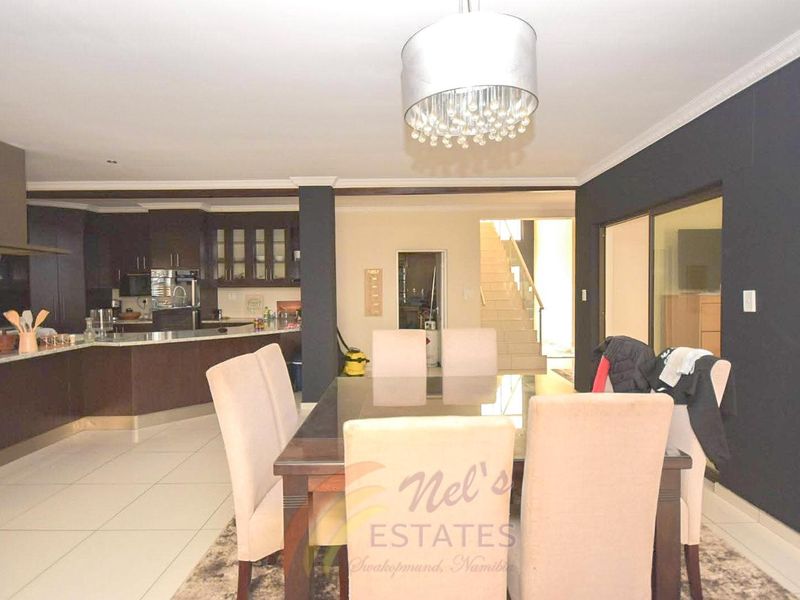 Modern Home For Sale in Extension 15, Swakopmund - Photo 3