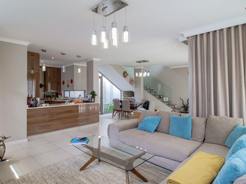 3 bedroom furnished cluster for sale in Bryanston - Photo 8