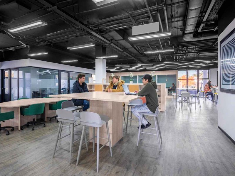 Find office space in Spaces Menlyn Maine for 5 persons with everything taken care of. - Photo 4