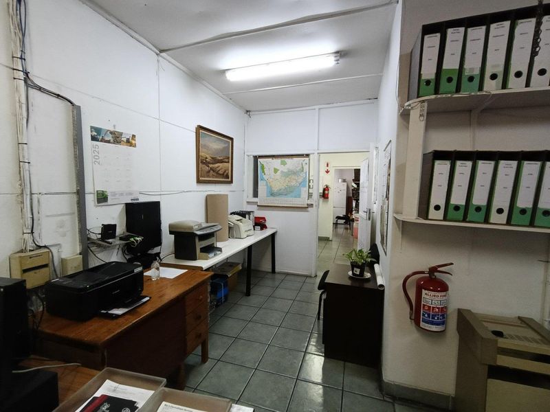 Standalone Industrial property - FOR SALE - Photo 7