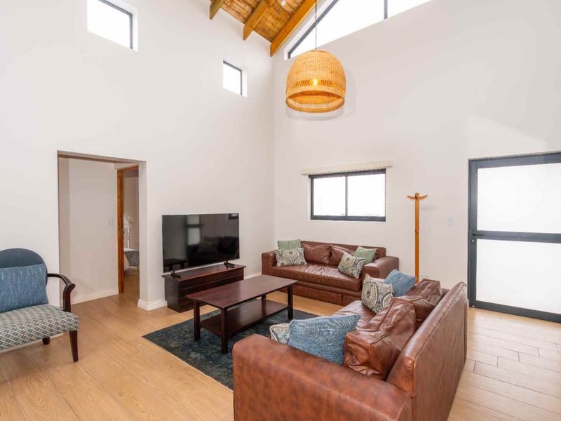 Modern New Build in Secure Estate, St Helena Bay - Photo 6