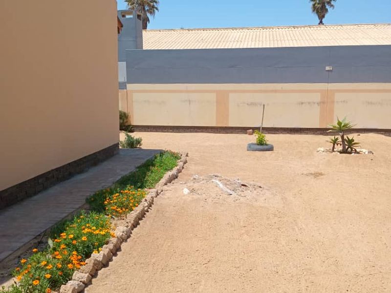 WELL-MAINTAINED HOUSE FOR SALE IN HENTIES BAY – CENTRAL - Photo 3