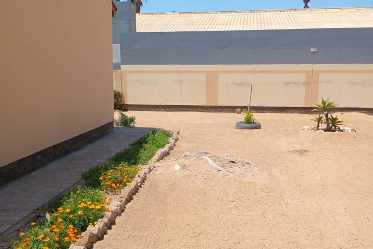 WELL-MAINTAINED HOUSE FOR SALE IN HENTIES BAY – CENTRAL - Photo 3