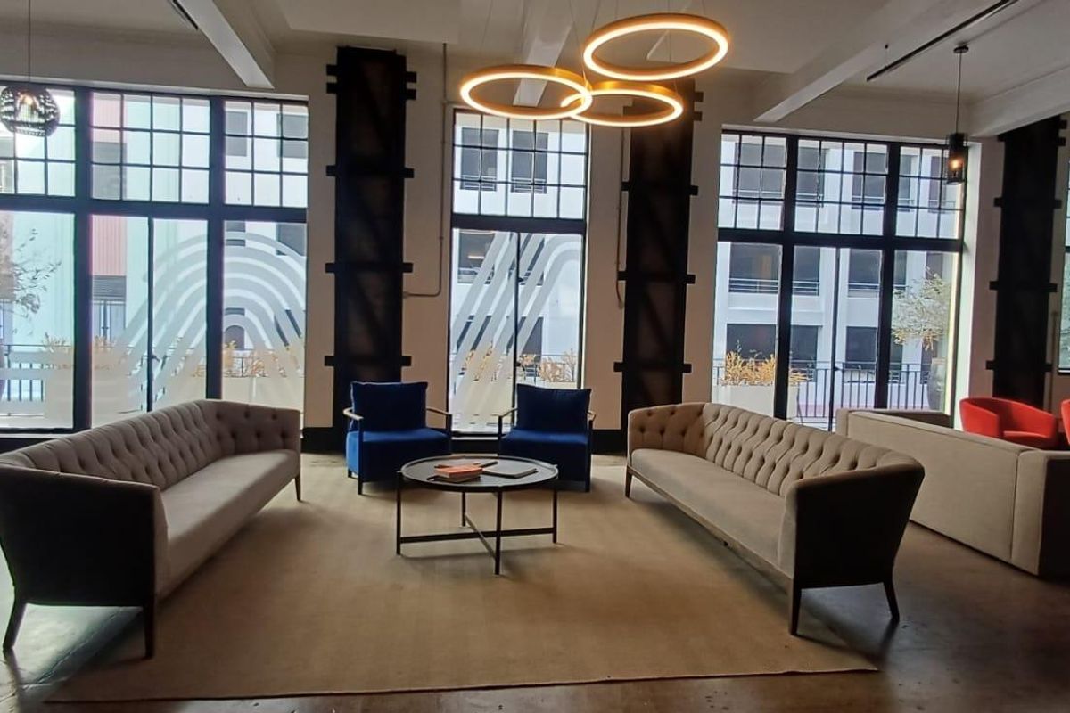 Office TO LET | First Floor Commercial Space - Photo 4