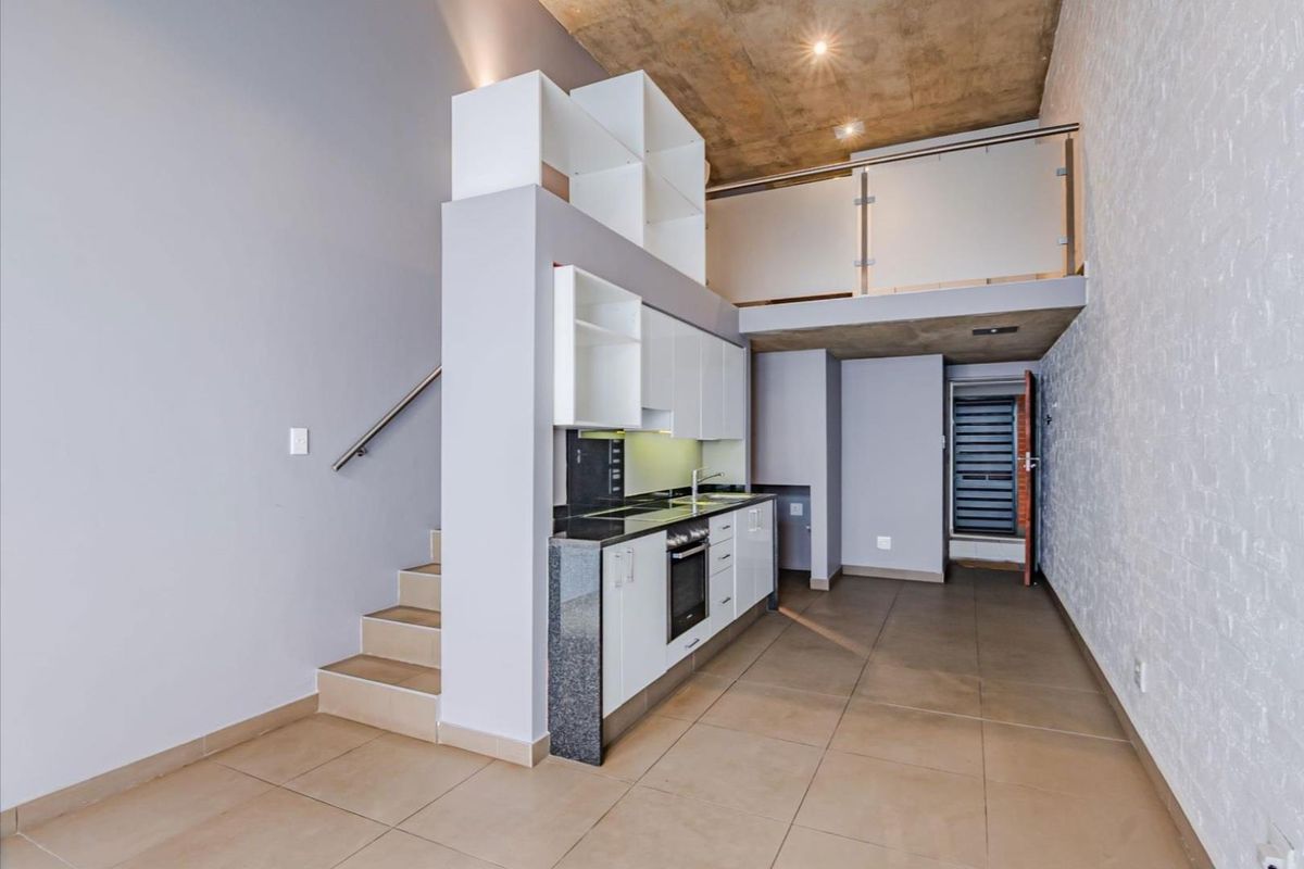 Stylish Loft Living in the heart of Pretoria - Photo 2