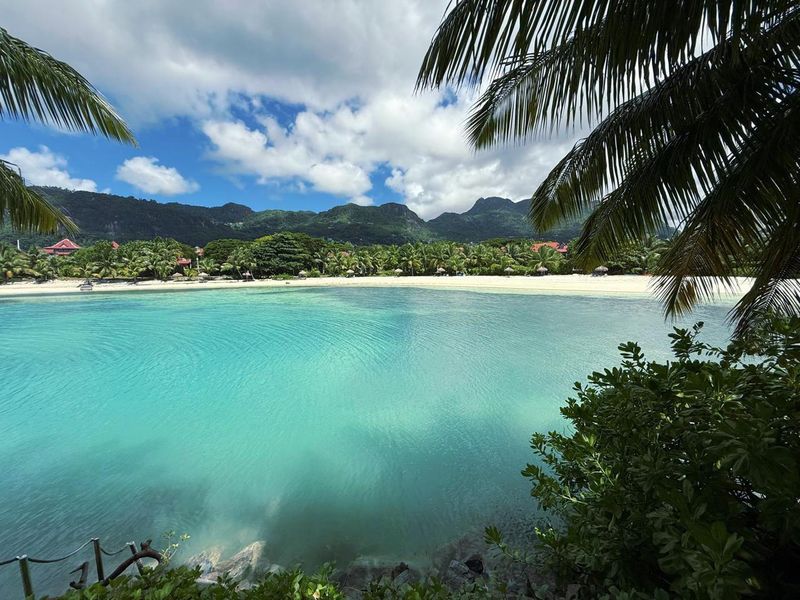 Beach or pool? It's tougher than you think. - Photo 2