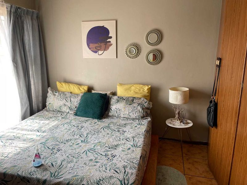 2 Bedroom Flat in Silverton FOR SALE - Photo 10