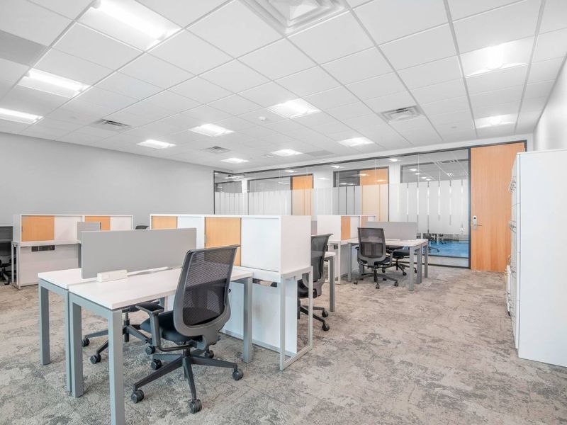 Flexible workspace in Regus Surrey Avenue - Photo 8