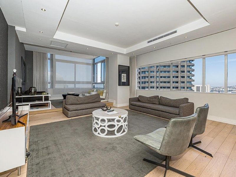 3 Bedroom Air BnB Penthouse - Photo 6