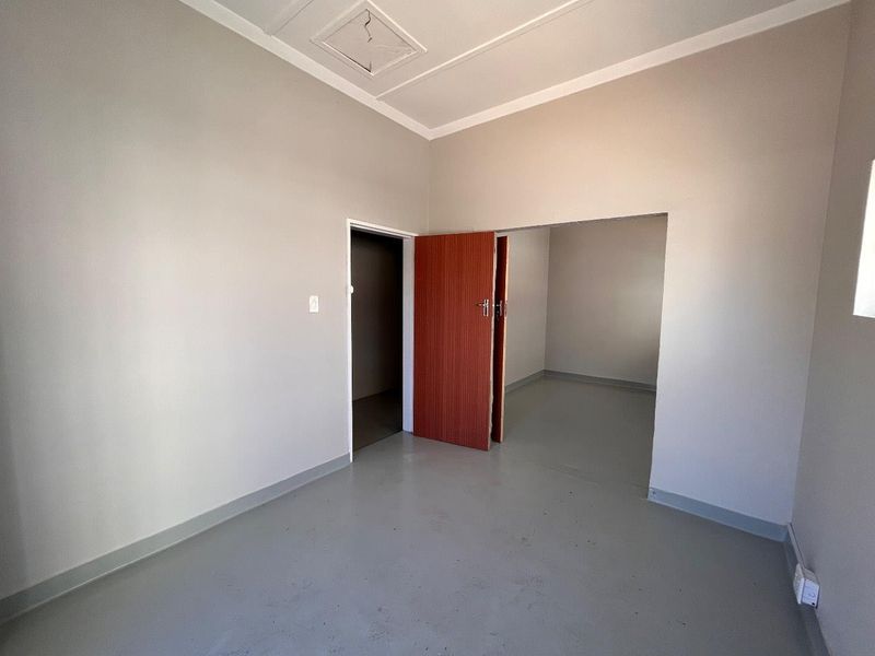 Commercial premises up for rental - Photo 9