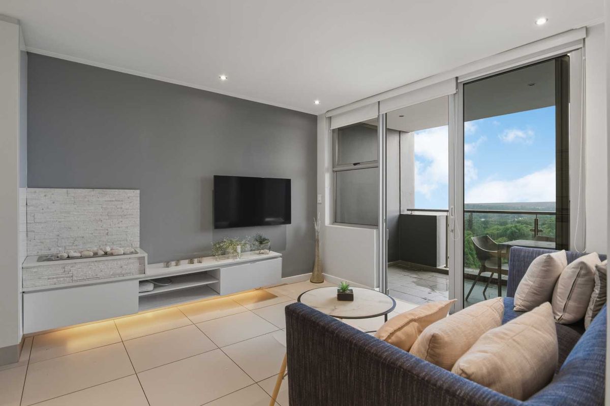 Experience elevated city living in the heart of Rosebank. - Photo 3