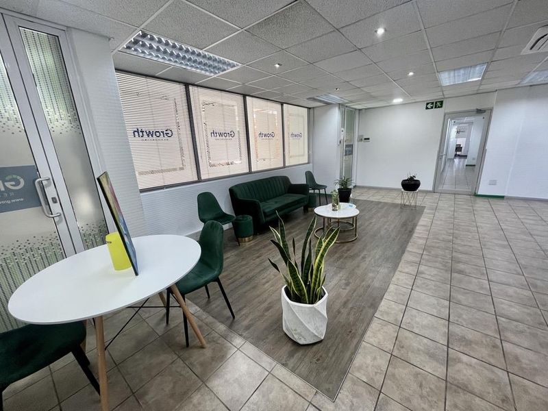 Hendra - A-Grade Office Space to Let in Prime Umhlanga Ridge - Photo 3