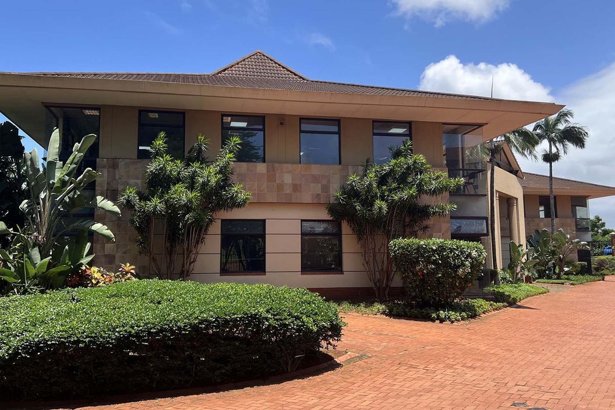 SPACIOUS OFFICES AT A GREAT ADDRESS - Photo 5