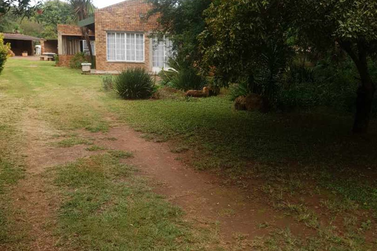 Small Holding in Bredell AH - Photo 2