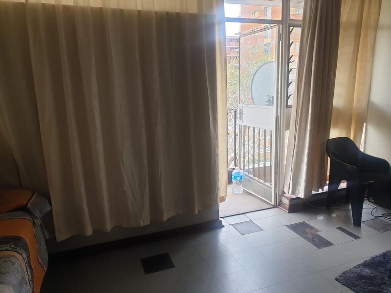 **Perfect Apartment for Young Professionals** - Photo 9