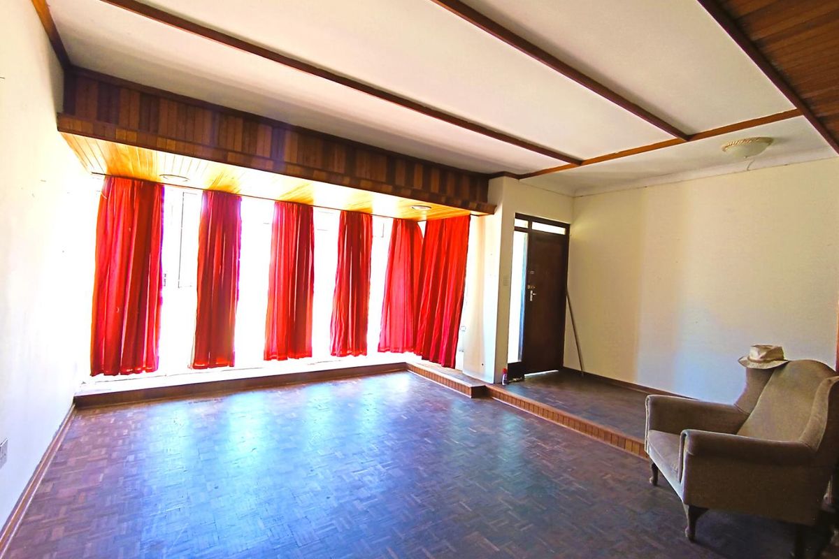 Prime Investment Opportunity – Corner Stand Gem Near UFS - Photo 4