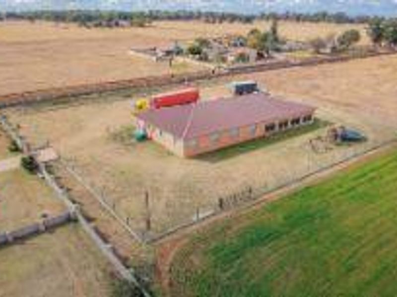 4 Houses on 18 Hectare land - Photo 6