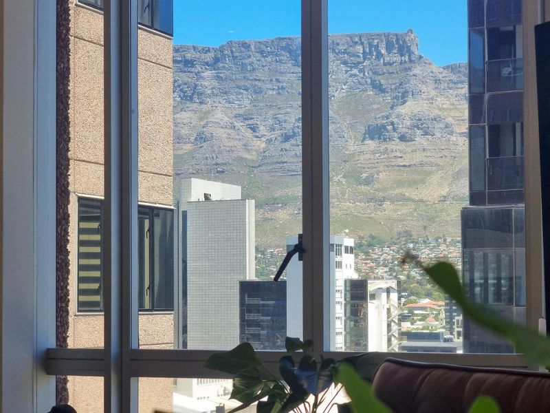 City living at its finest - Photo 3