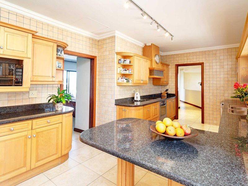 A Home of Stature, Sunlight &  Views - Photo 10