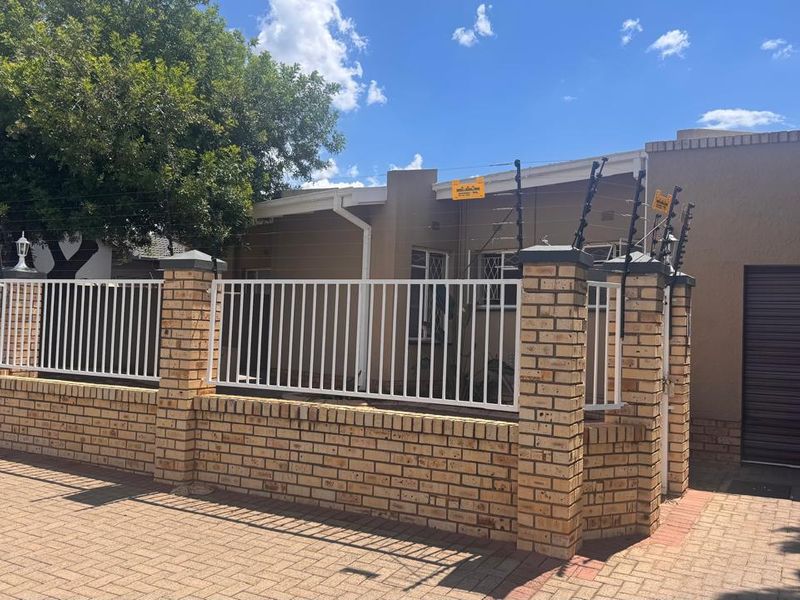 Prime Investment Property in South Ridge - Photo 2