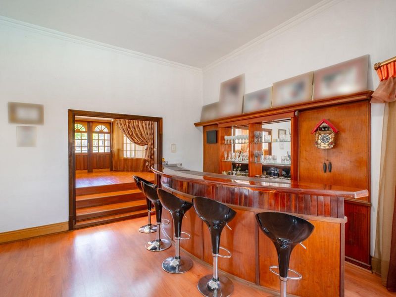 Endless Space, Ultimate Comfort – Dream Family Estate in Cornwall Hill - Photo 5