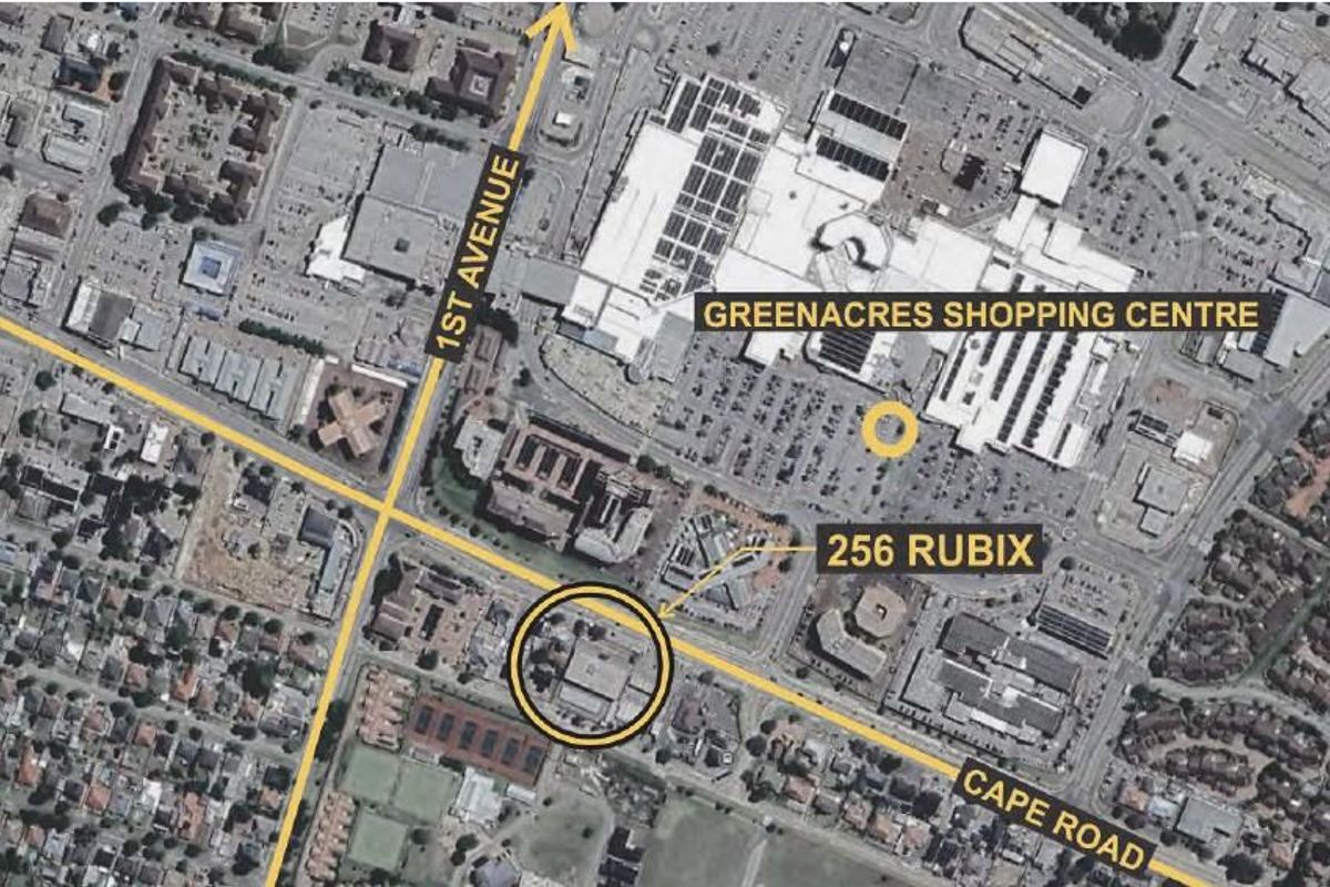 Aerial view showing the location of the property in relation to Greenacres Shopping Centre and major arterial roads.